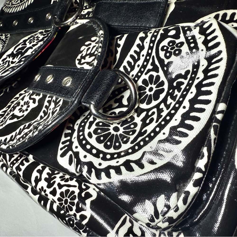 Gigi Hill black and white Paisley Back-Pack Tote - Picture 5 of 11